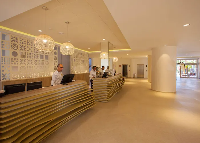 Abora Continental By Lopesan Otel